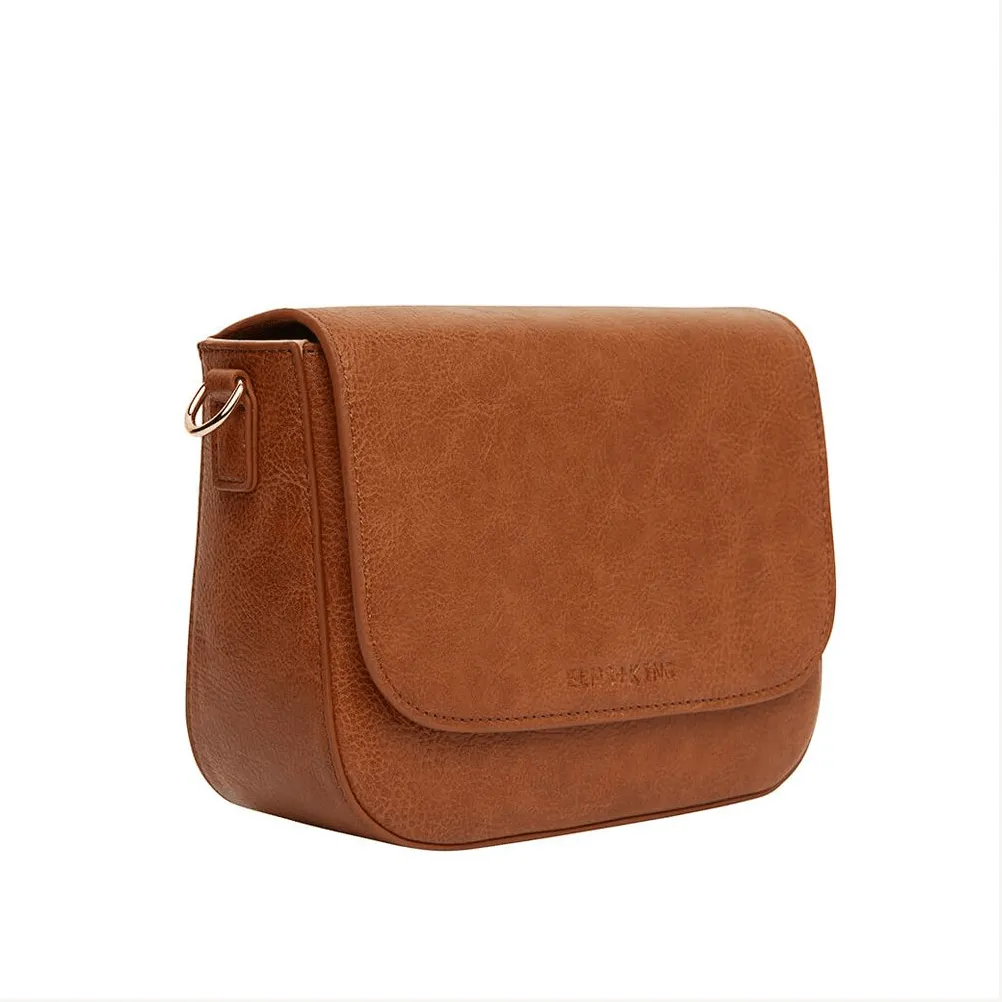 Brooklyn Crossbody | Tan Pebble