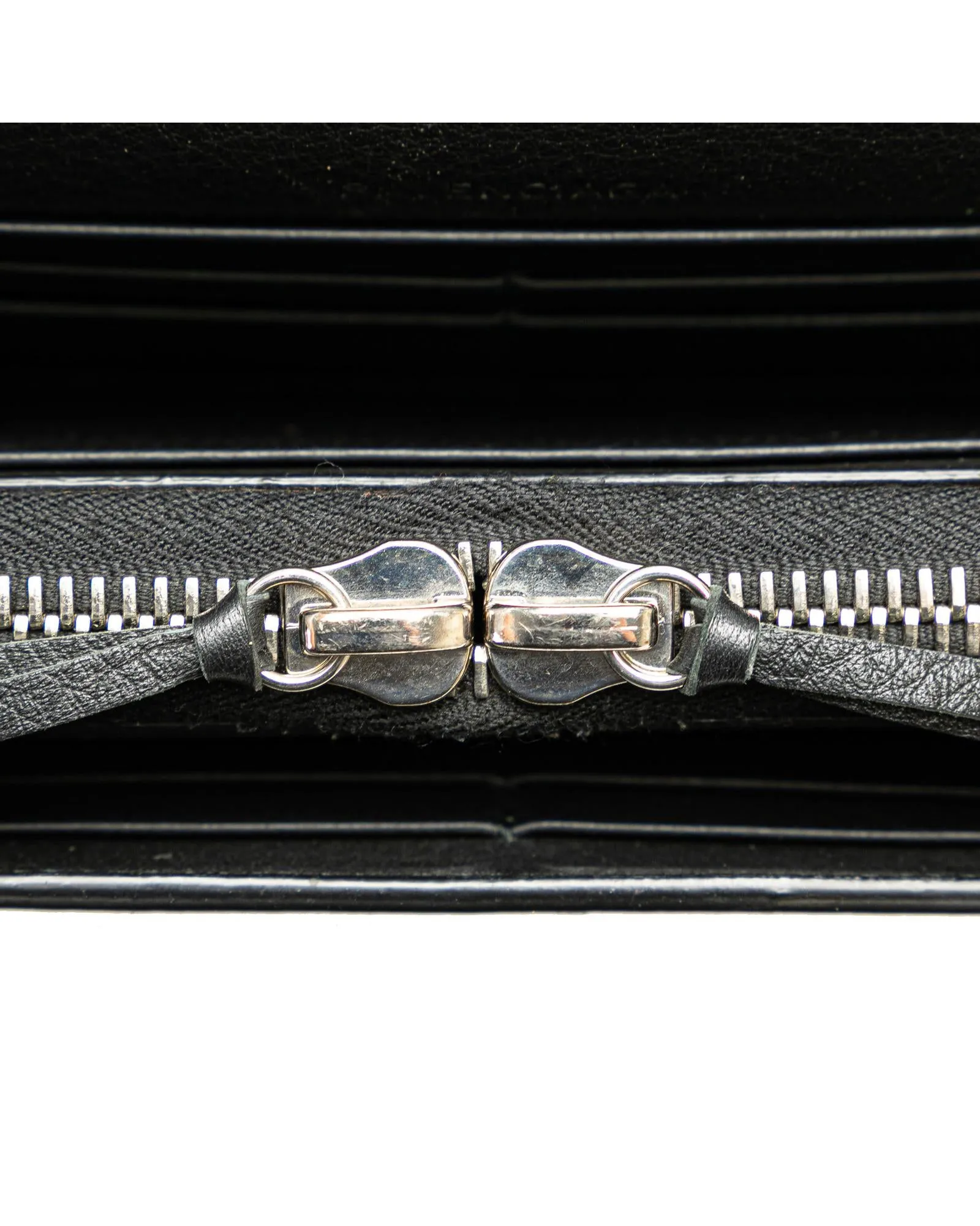 Leather Zip Around Money Wallet with Multiple Compartments.