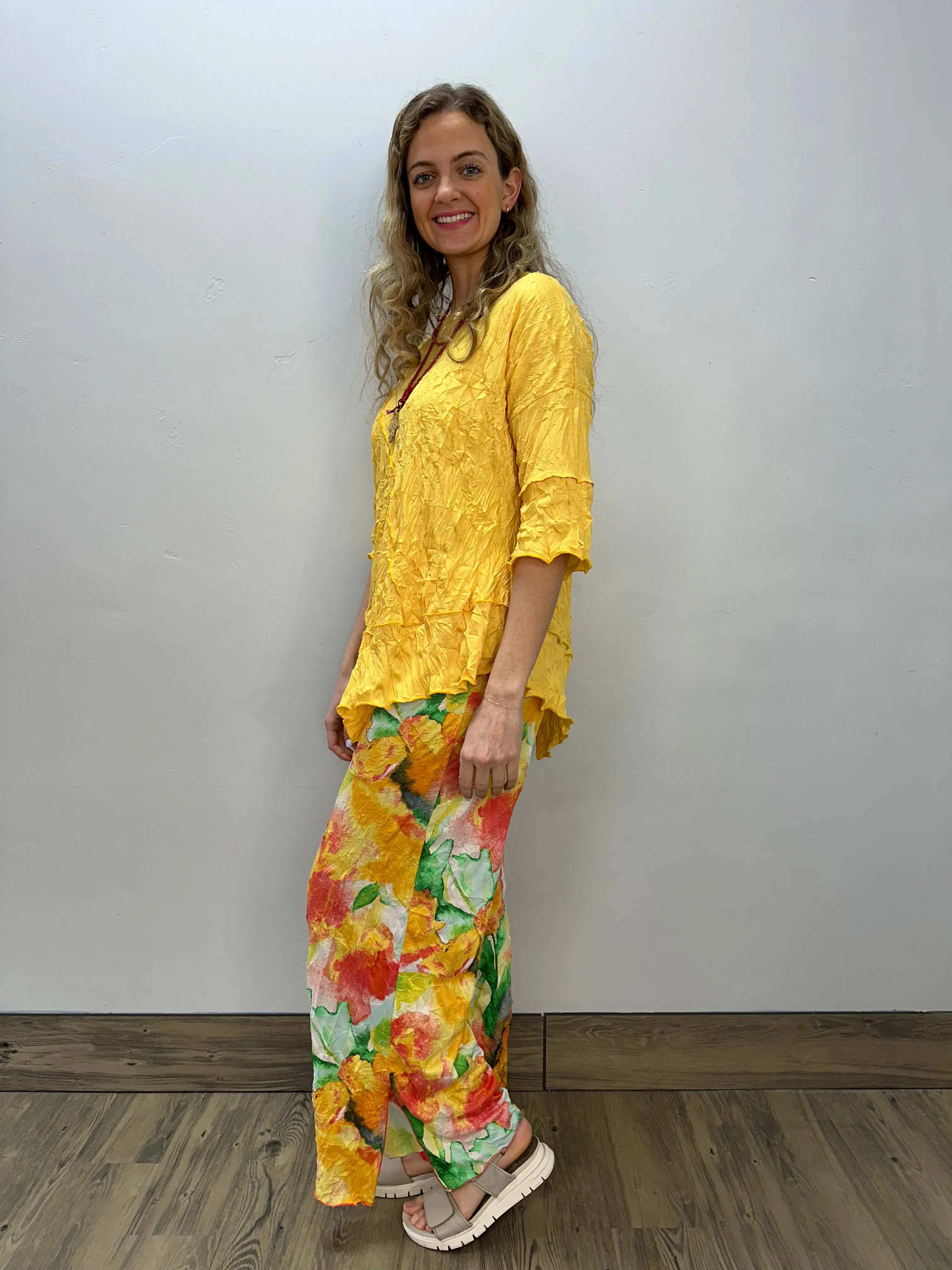 Marigold 3/4 Sleeve Asymmetric Crinkle Tunic