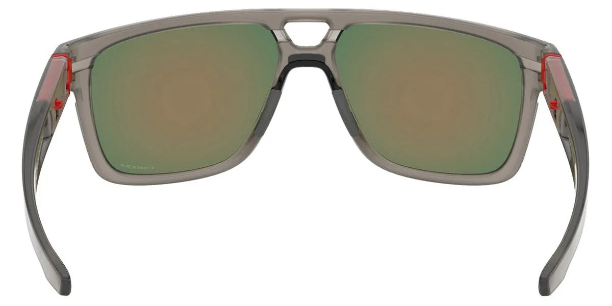 Oakley® OO9382