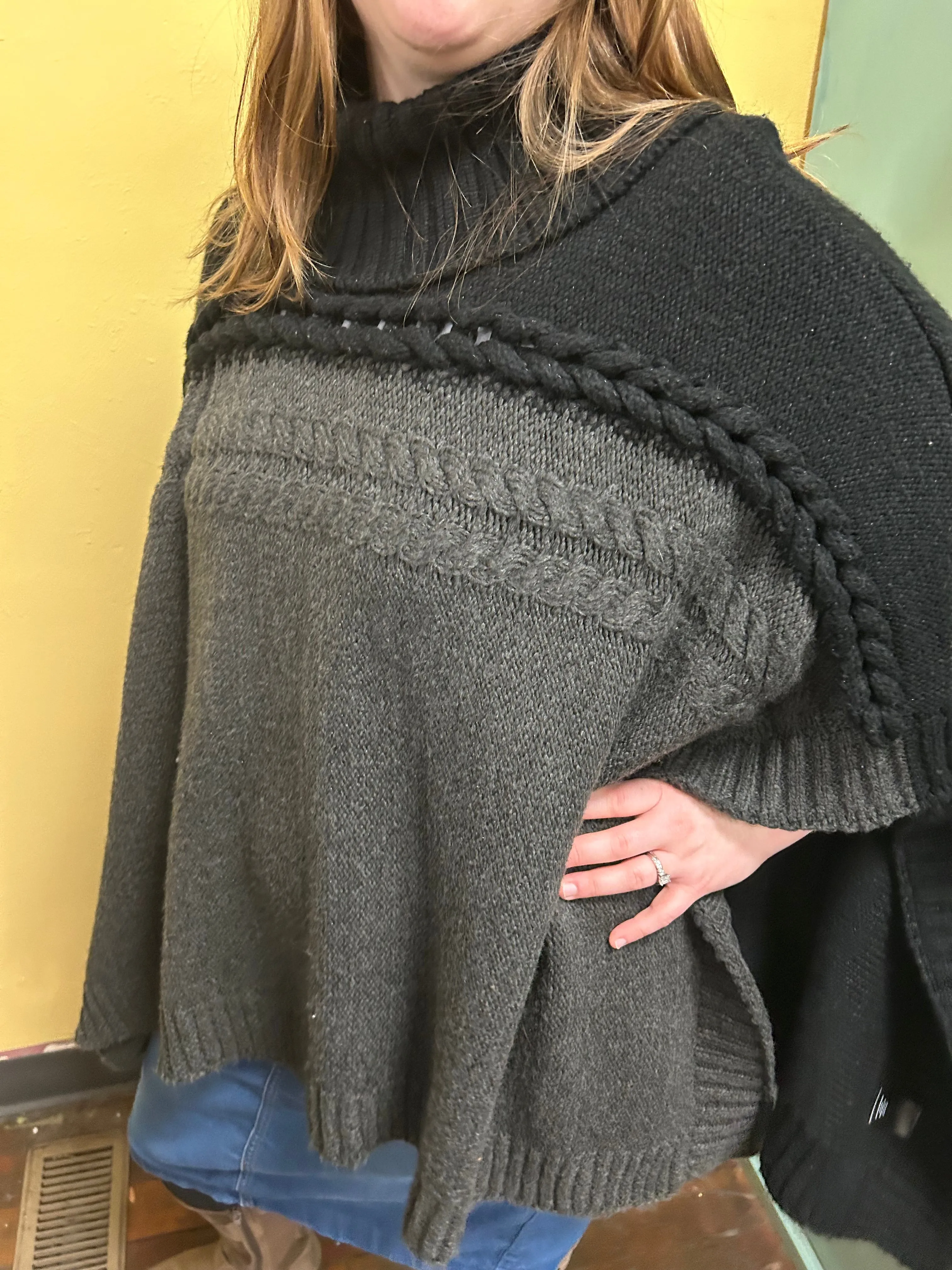 Simply Vera Black Sweaters, xs/small