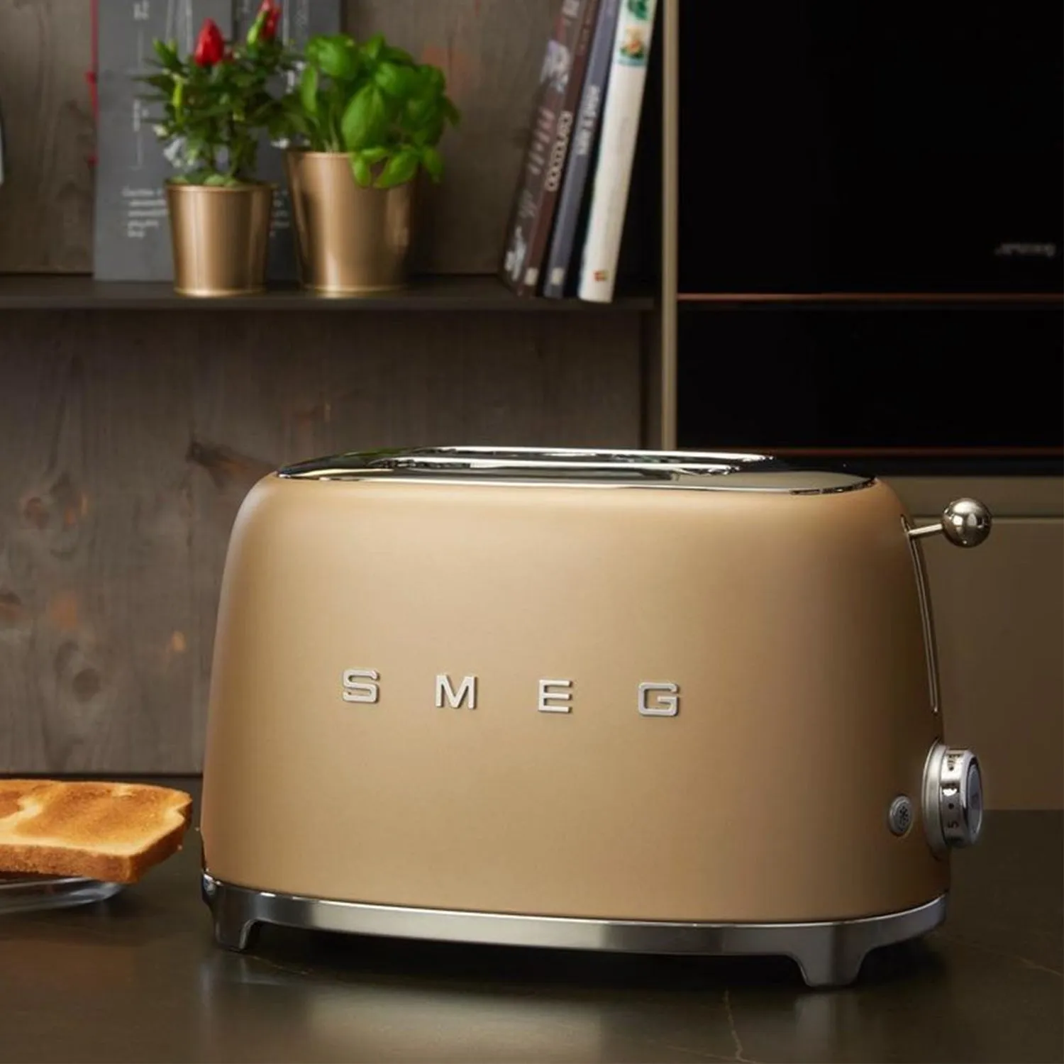 Smeg 2-Slice Toaster - Matte Champagne