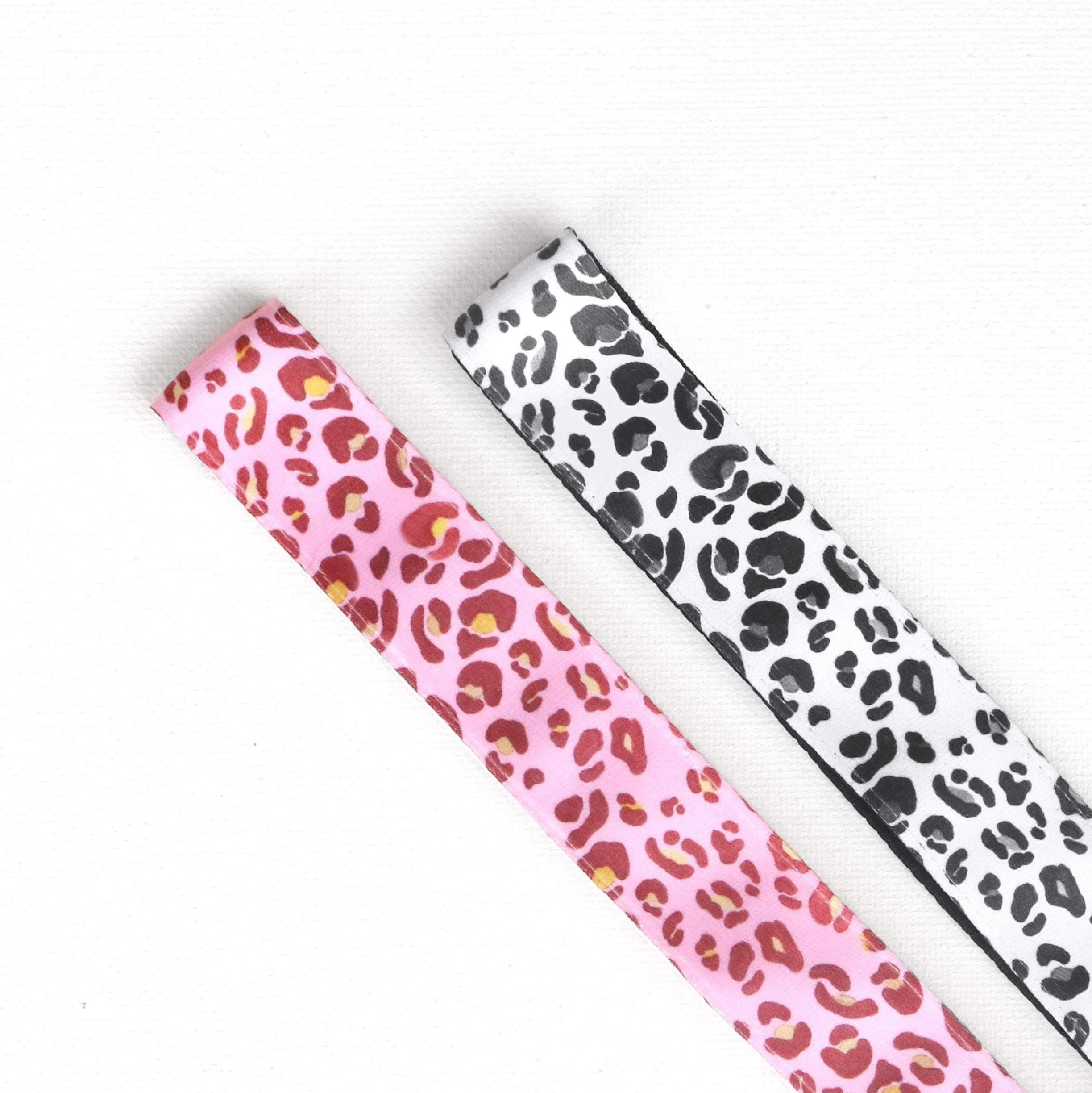 Snow Leopard | White, Black | 1 Inch