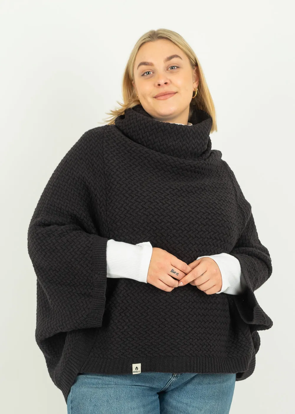 Strick-Poncho MUUS Black