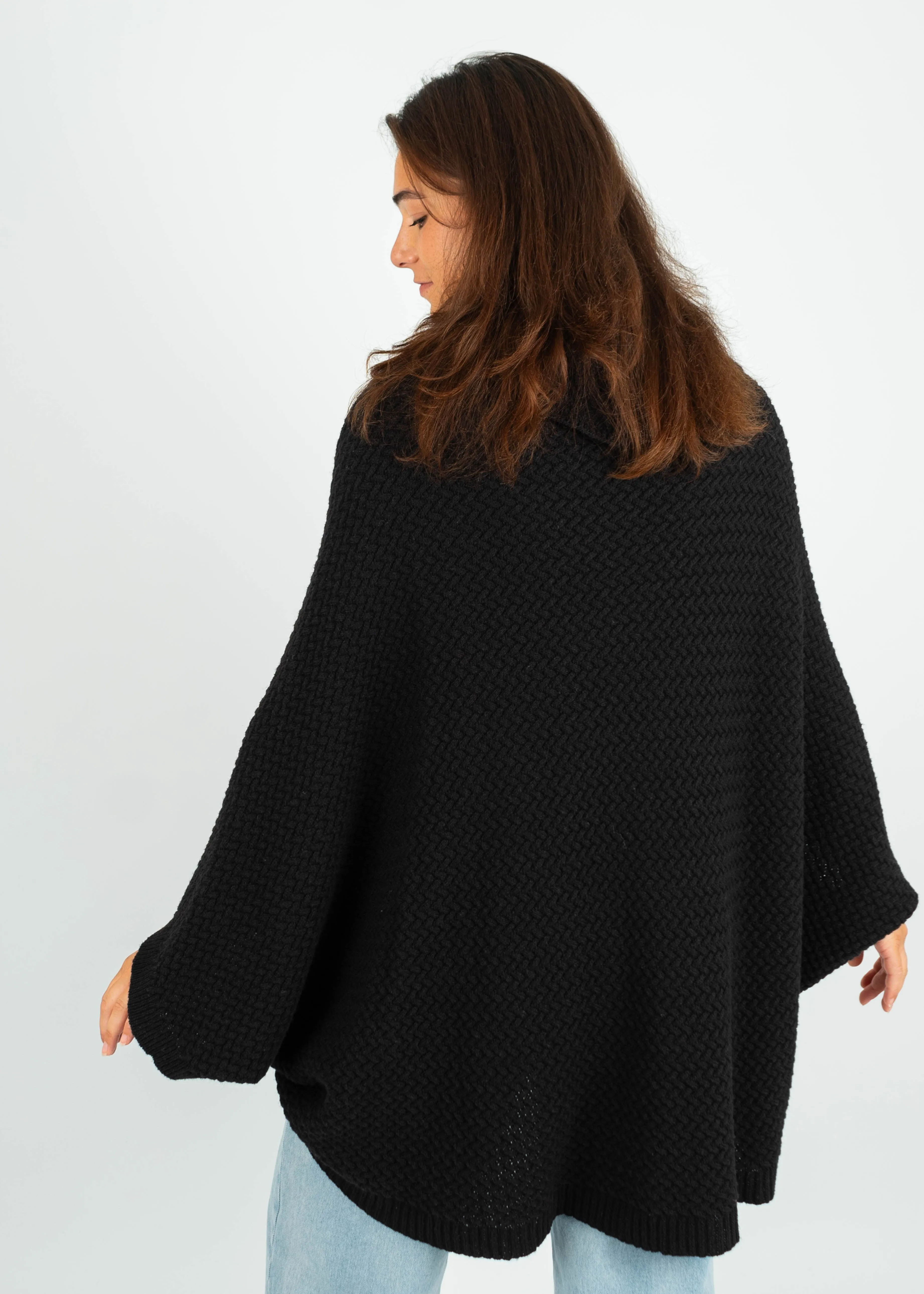 Strick-Poncho MUUS Black