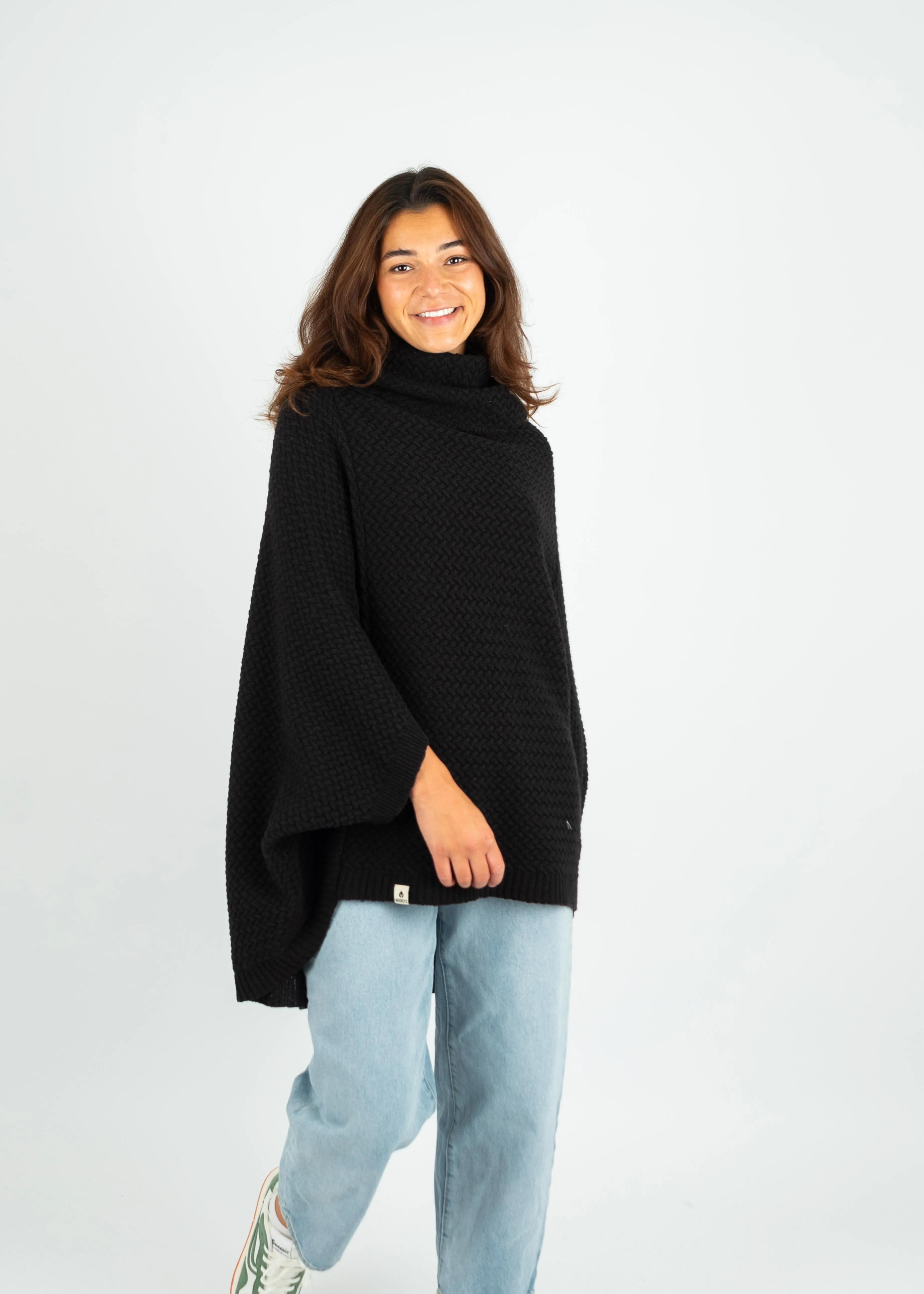 Strick-Poncho MUUS Black